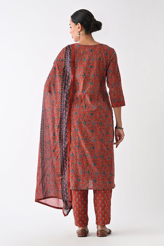 Rust Floral Printed Kurta Set (3 Piece)