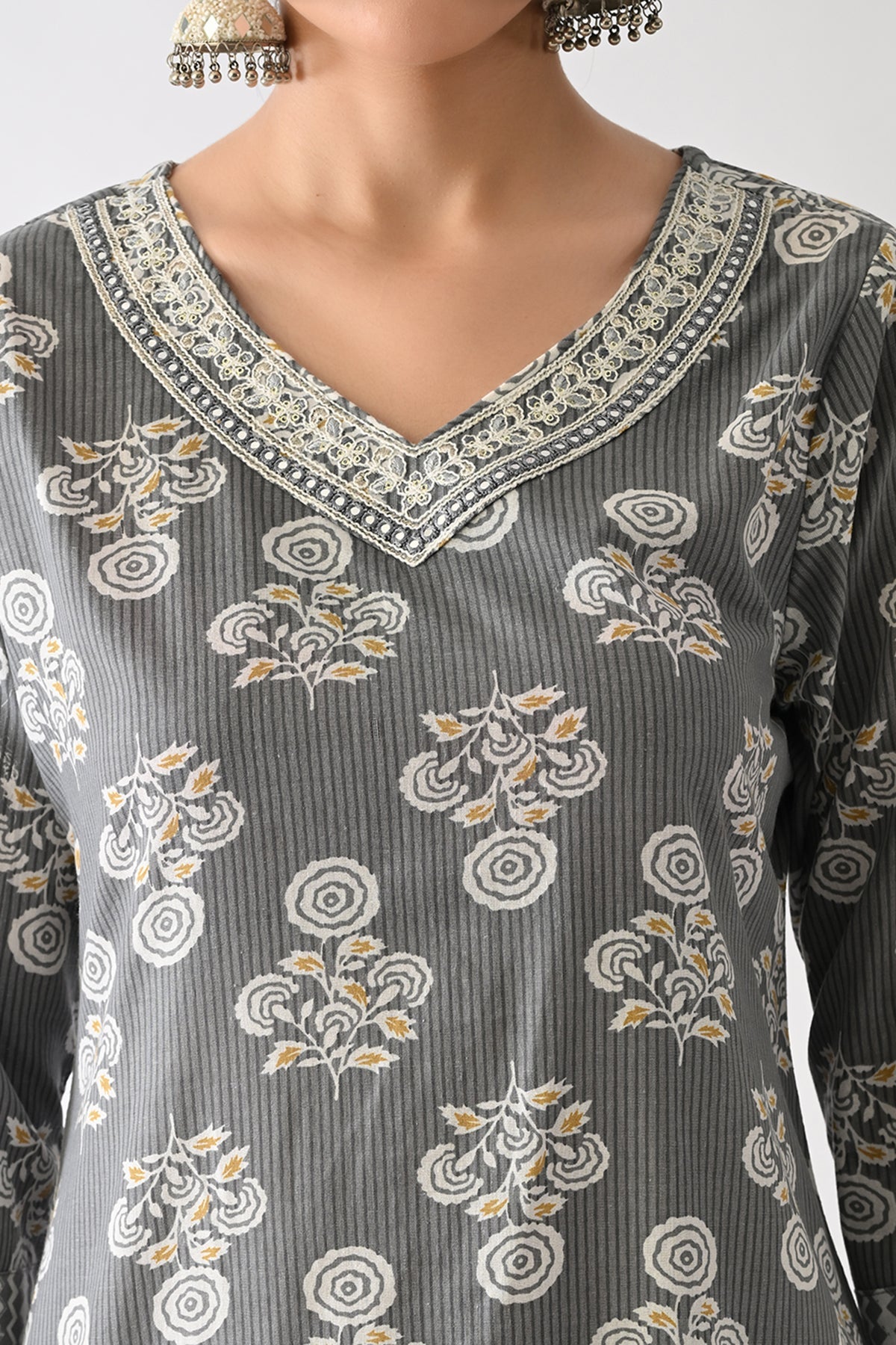 Grey Printed Kurta Set(3 Piece)
