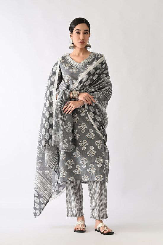 Grey Printed Kurta Set(3 Piece)