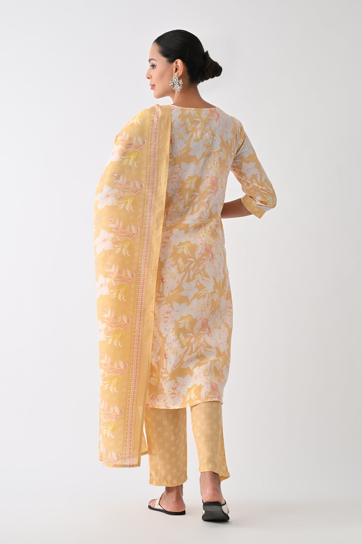 Yellow Printed Kurta Set (3 Piece)
