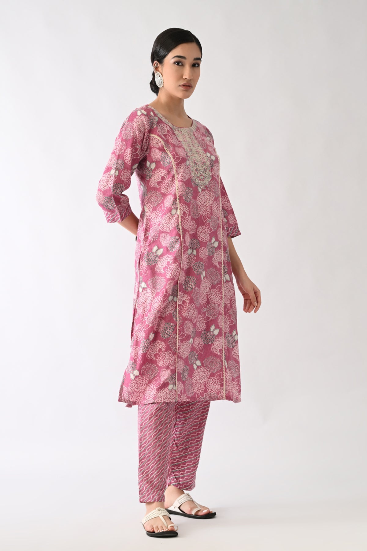 Pink Printed Kurta Set(3 Piece)