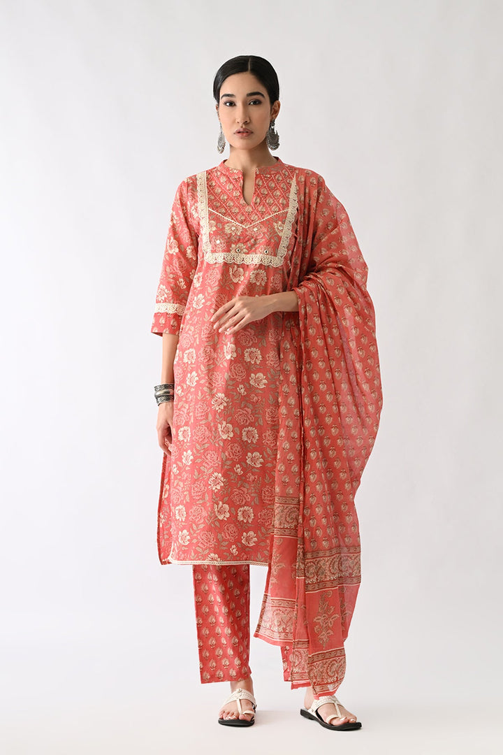 Peach Pink Printed Kurta Set(3 Piece)
