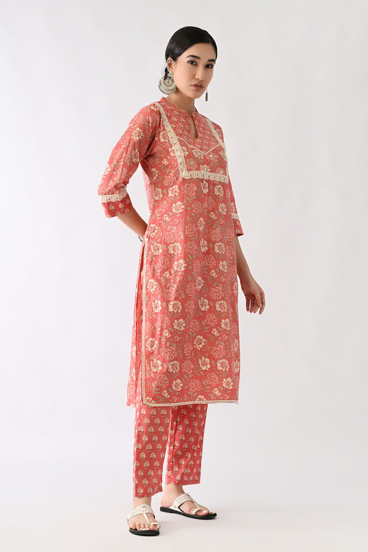 Peach Pink Printed Kurta Set(3 Piece)