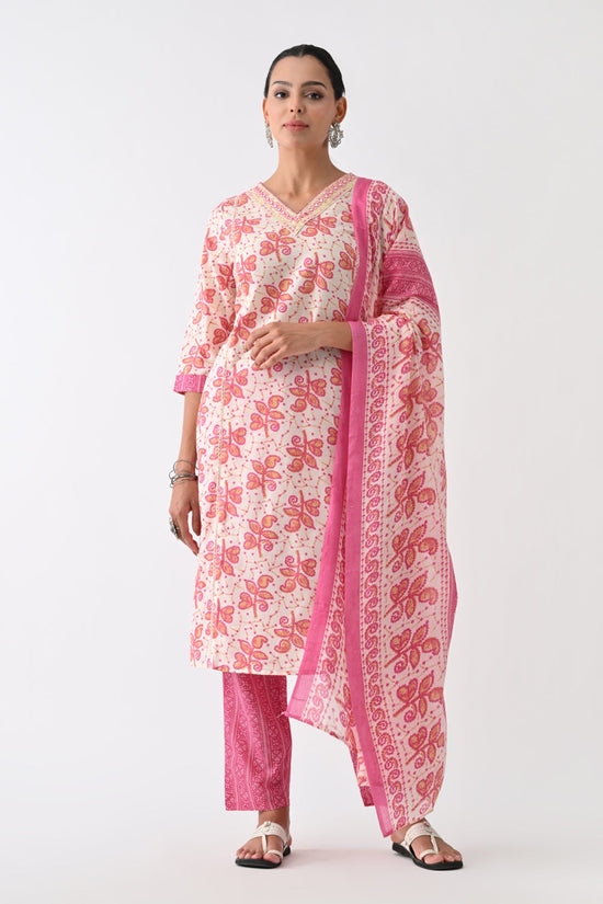 Pink Paisley Printed Kurta Set (3 Piece)