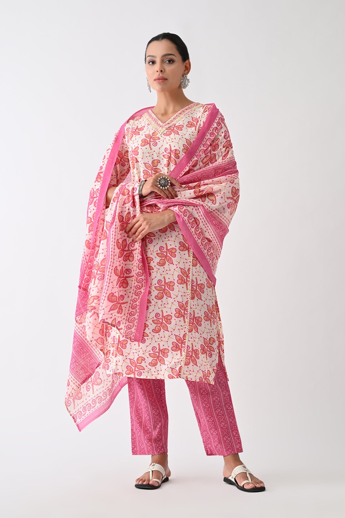 Pink Paisley Printed Kurta 3 Pcs Set