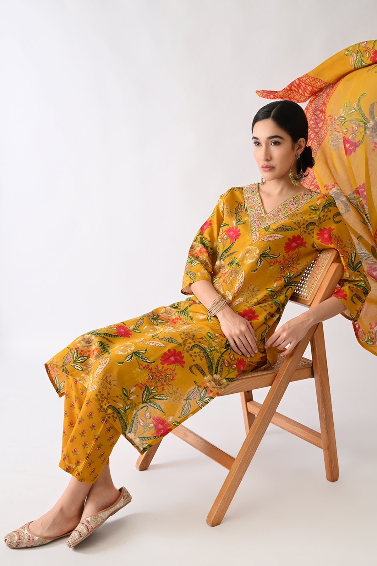 Mustard Printed Kurta Set(3 Piece)