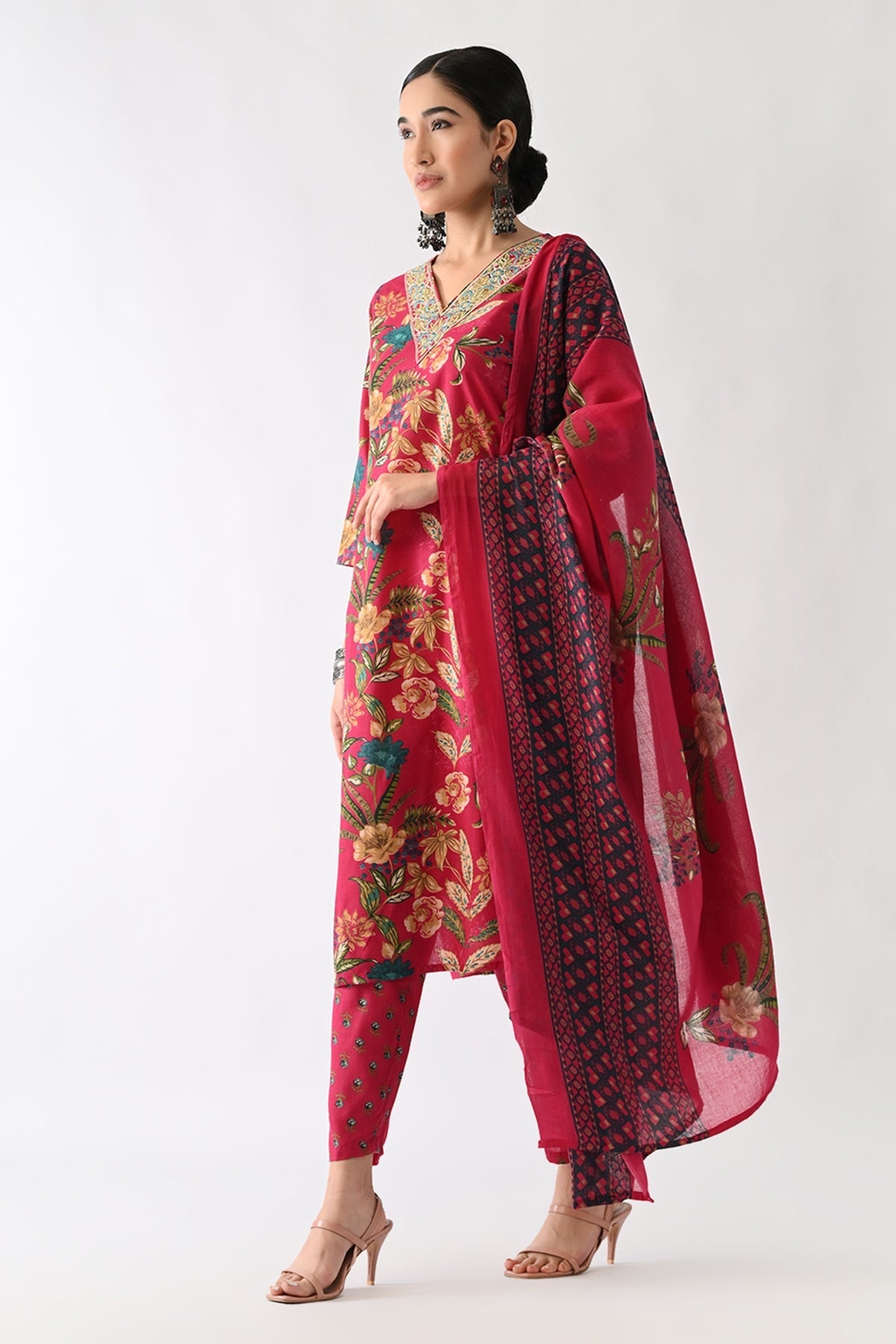Pink Printed Kurta 3 Pcs Set