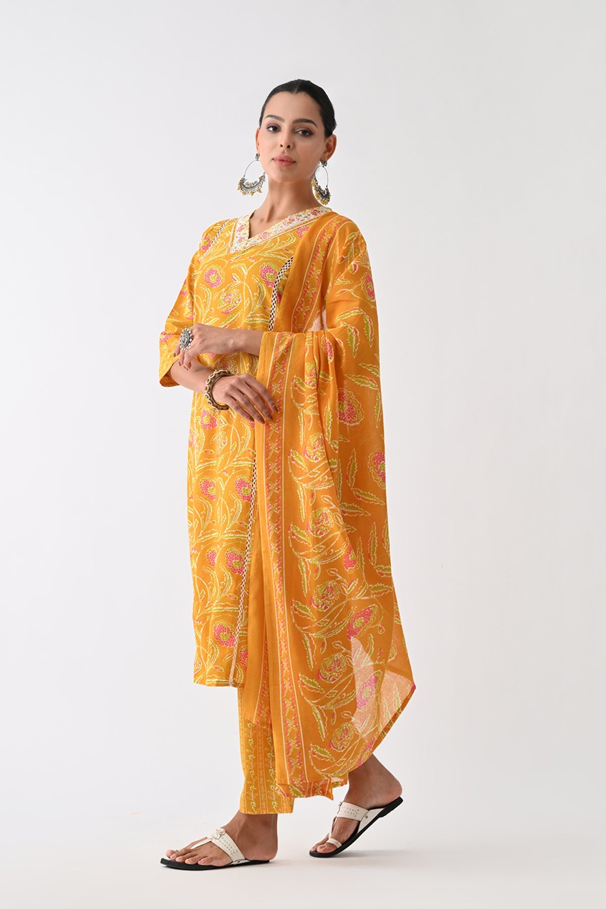 Yellow Floral Printed Kurta 3 Pcs Set