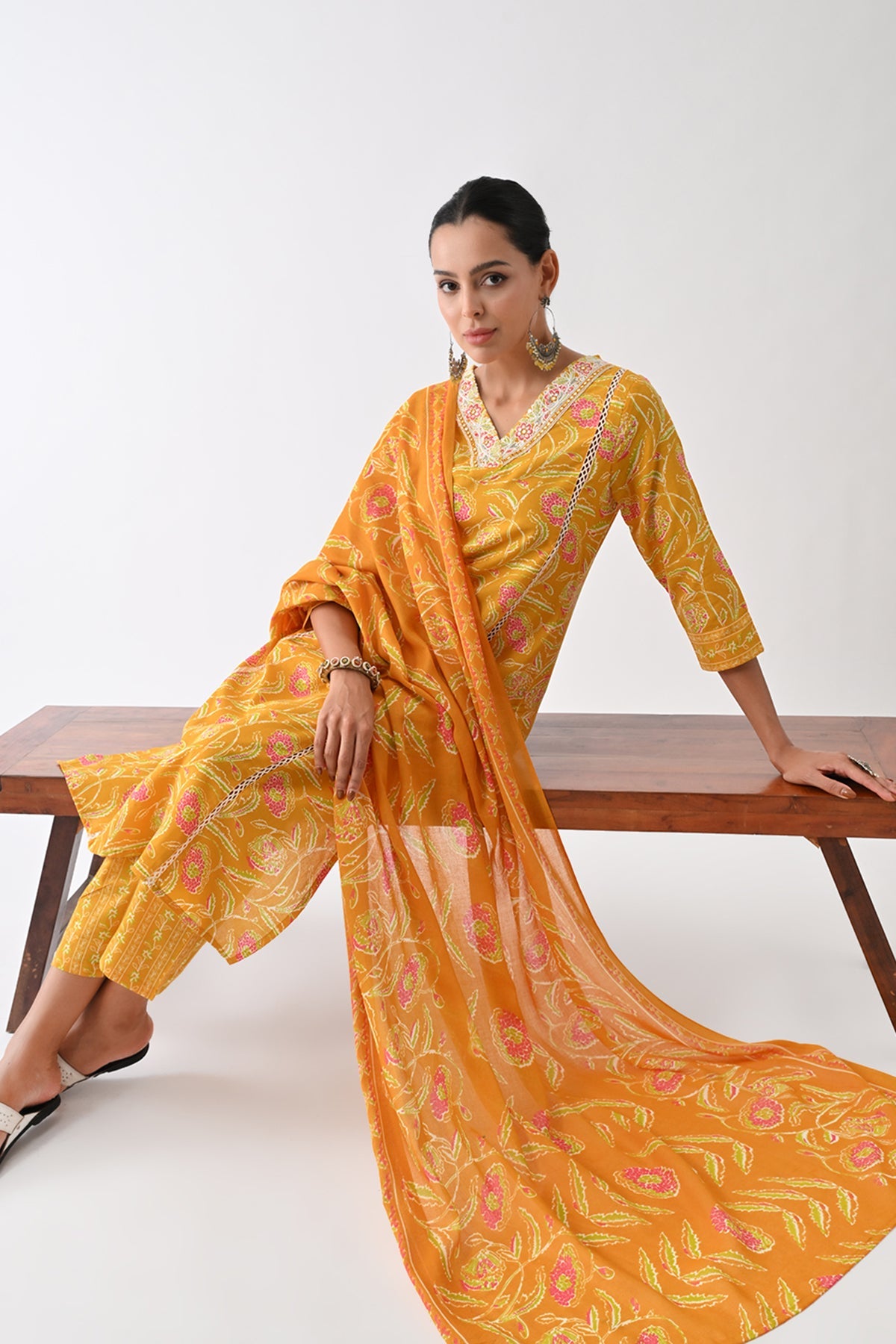 Yellow Floral Printed Kurta 3 Pcs Set
