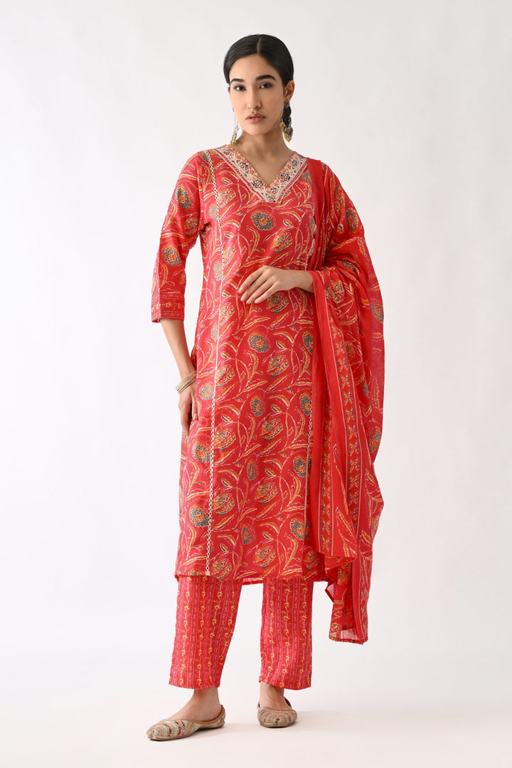 Pink Printed Kurta Set(3 Piece)