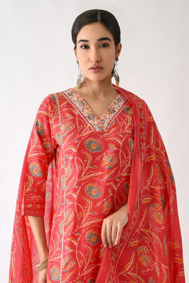Pink Printed Kurta Set(3 Piece)