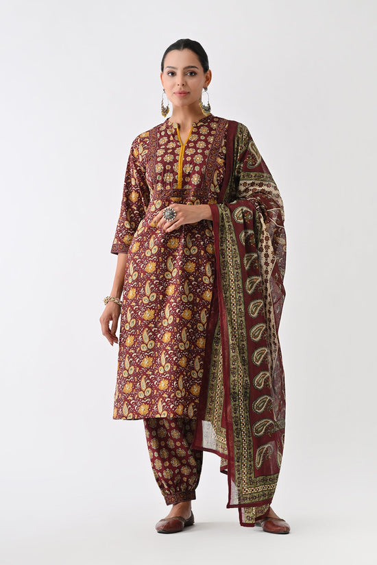 Rust Paisley Printed Kurta Set (3 Piece)