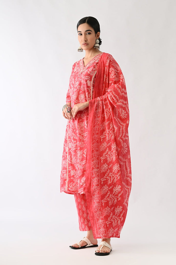 Pink Printed Kurta Set(3 Piece)