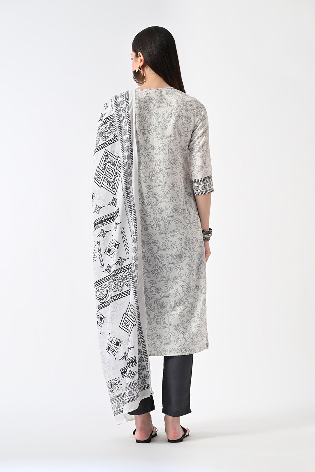 Cream Printed Kurta Set(3 Piece)