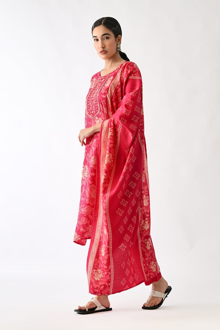 Pink Printed Kurta Set(3 Piece)