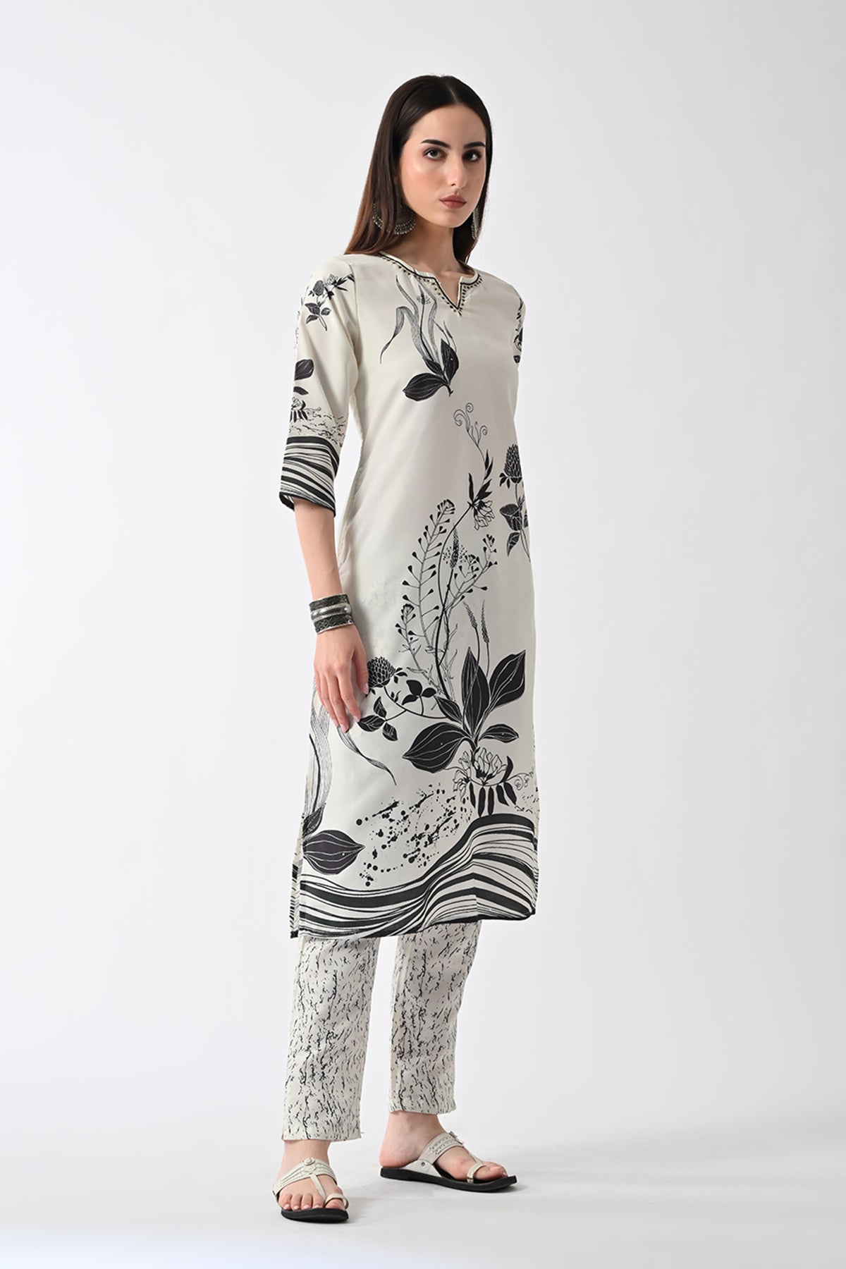 Cream Printed Kurta 3 Pcs Set
