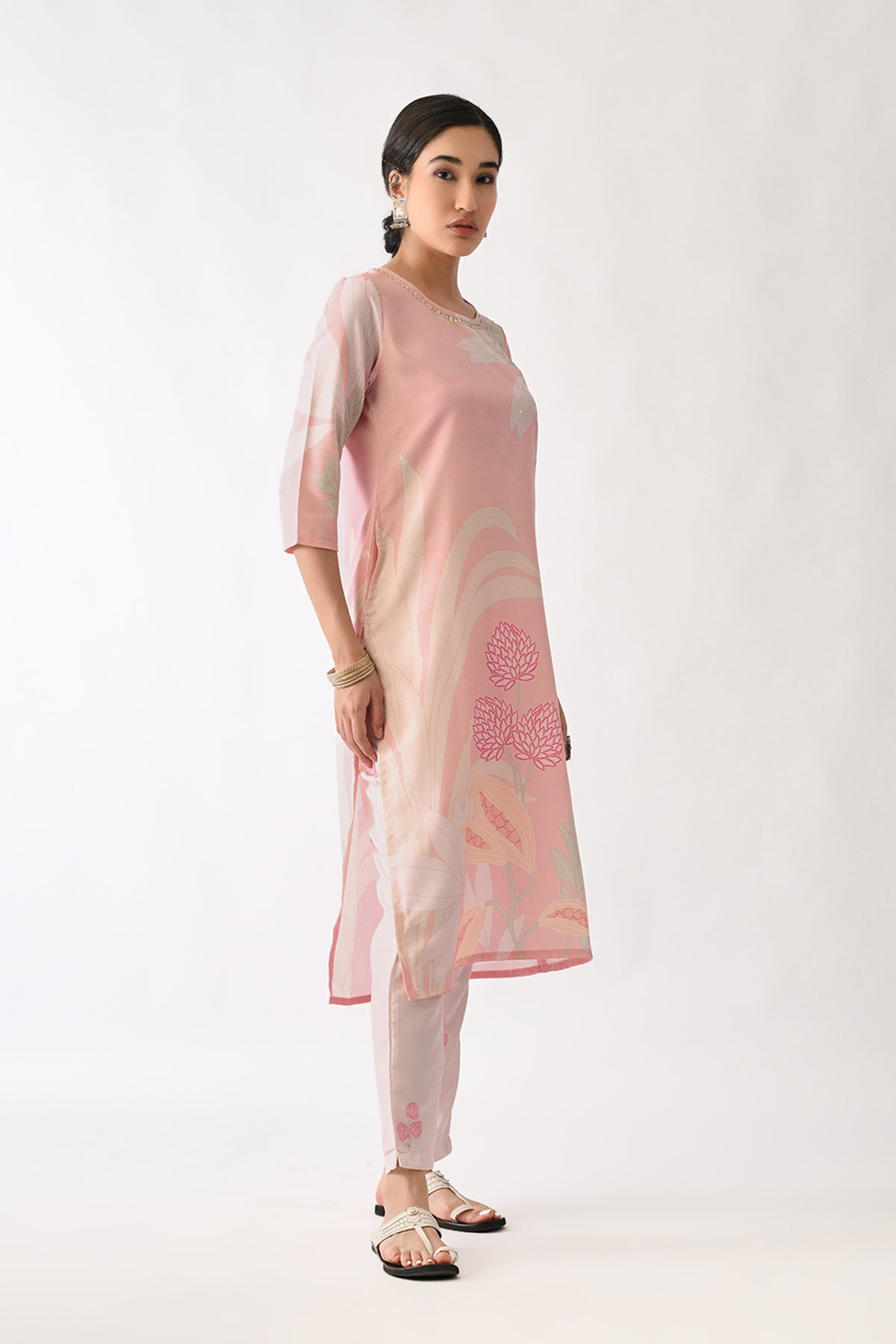 Soft Pink Printed Kurta 3 Pcs Set