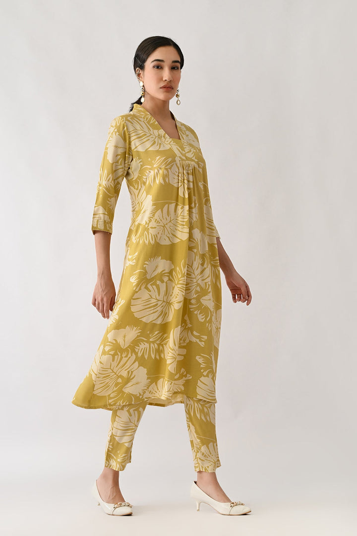 Yellow Printed A-line Kurta Set(2 Piece)