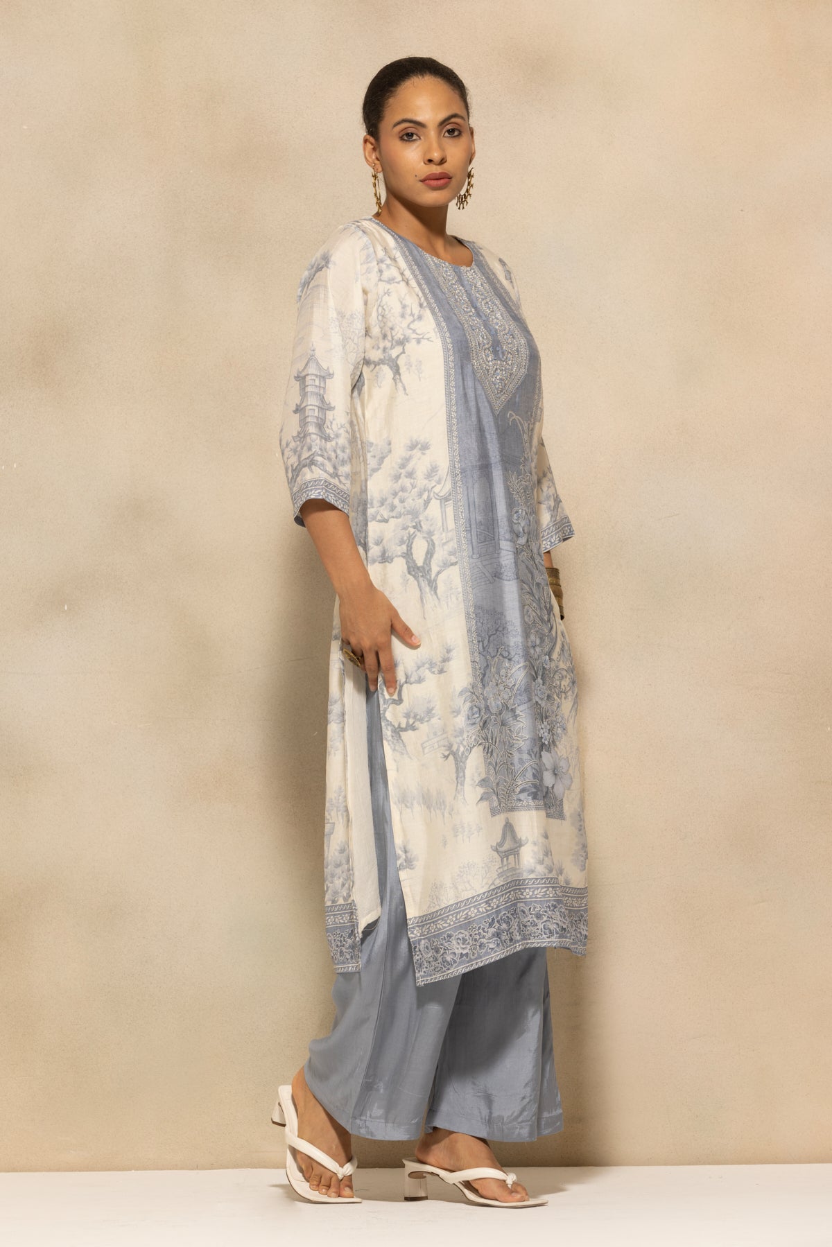 Cream Printed Kurta 3 Pcs Set