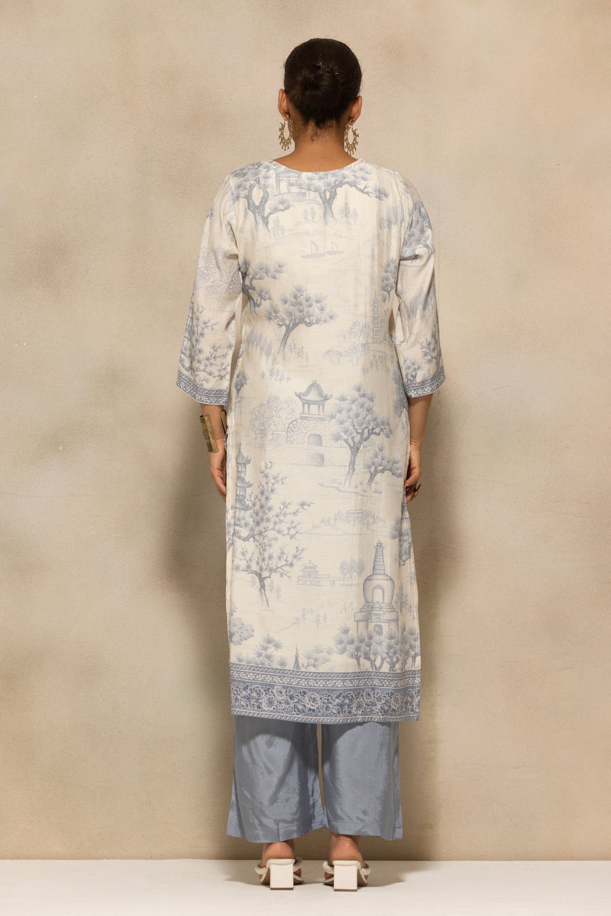Cream Printed Kurta 3 Pcs Set