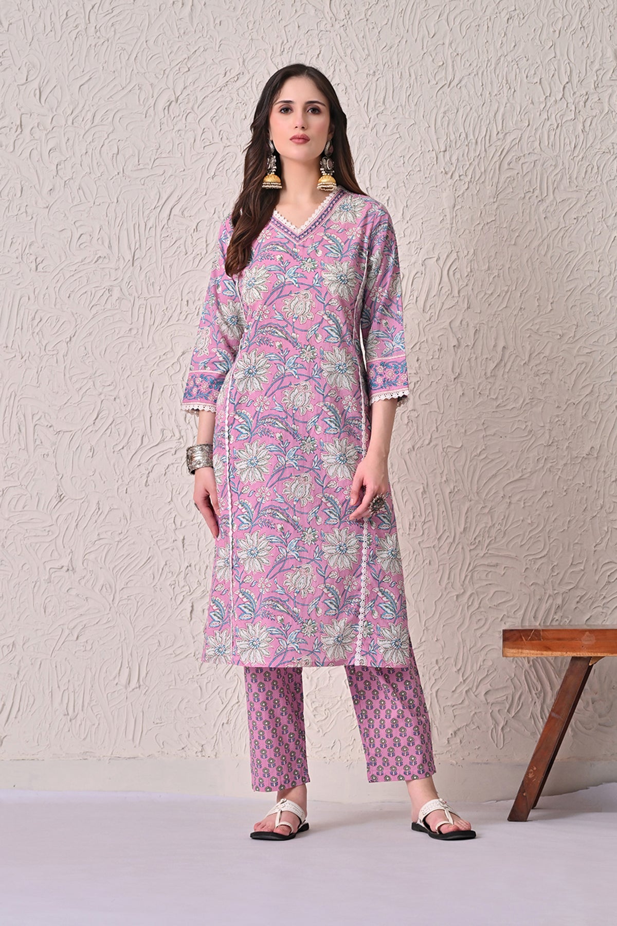 Pink Printed Kurta 2 Pcs Set