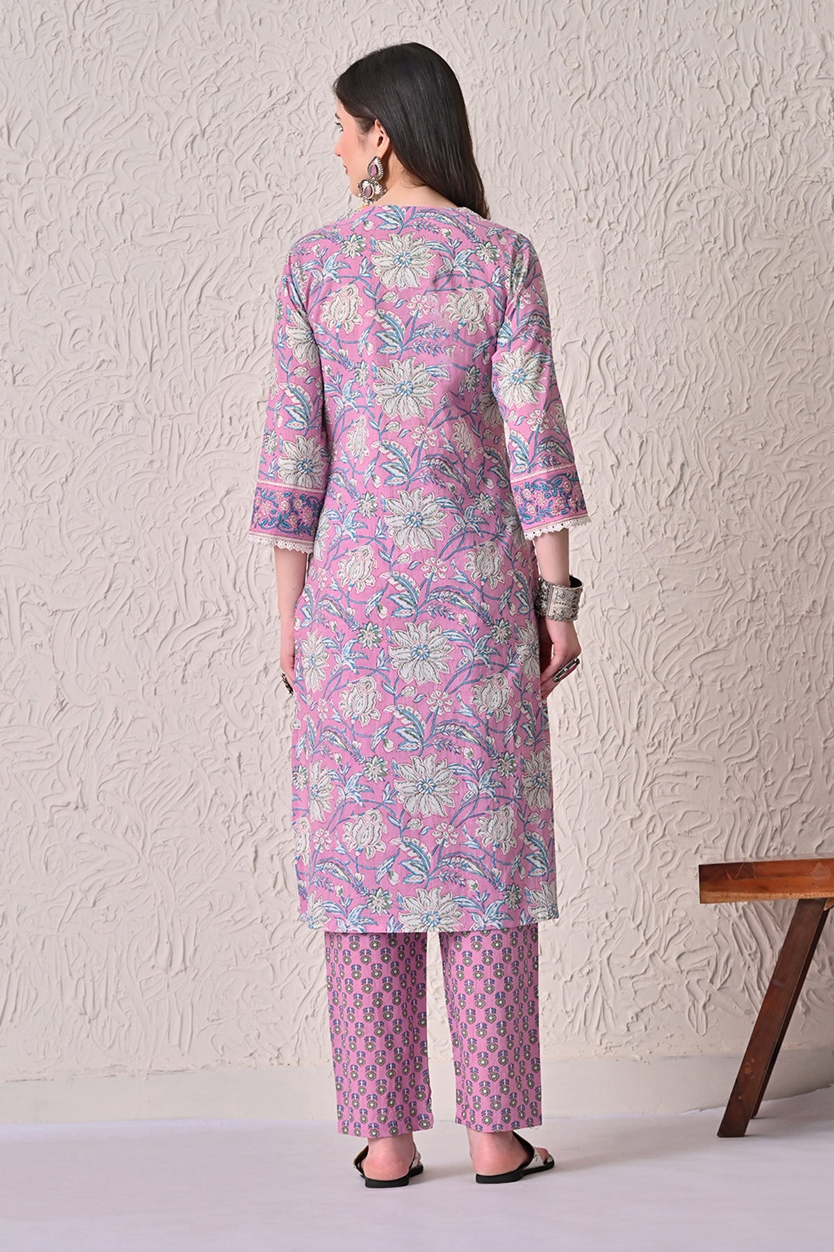 Pink Printed Kurta 2 Pcs Set