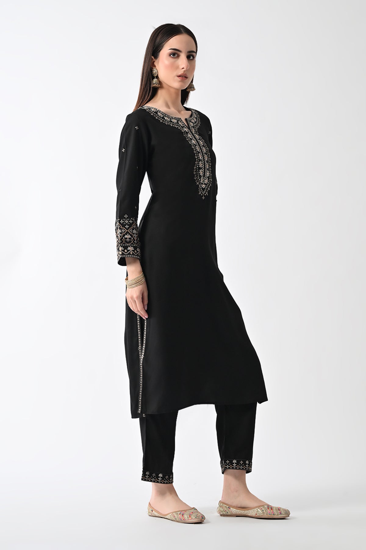 Black Embroidered Kurta 2 Pcs Set