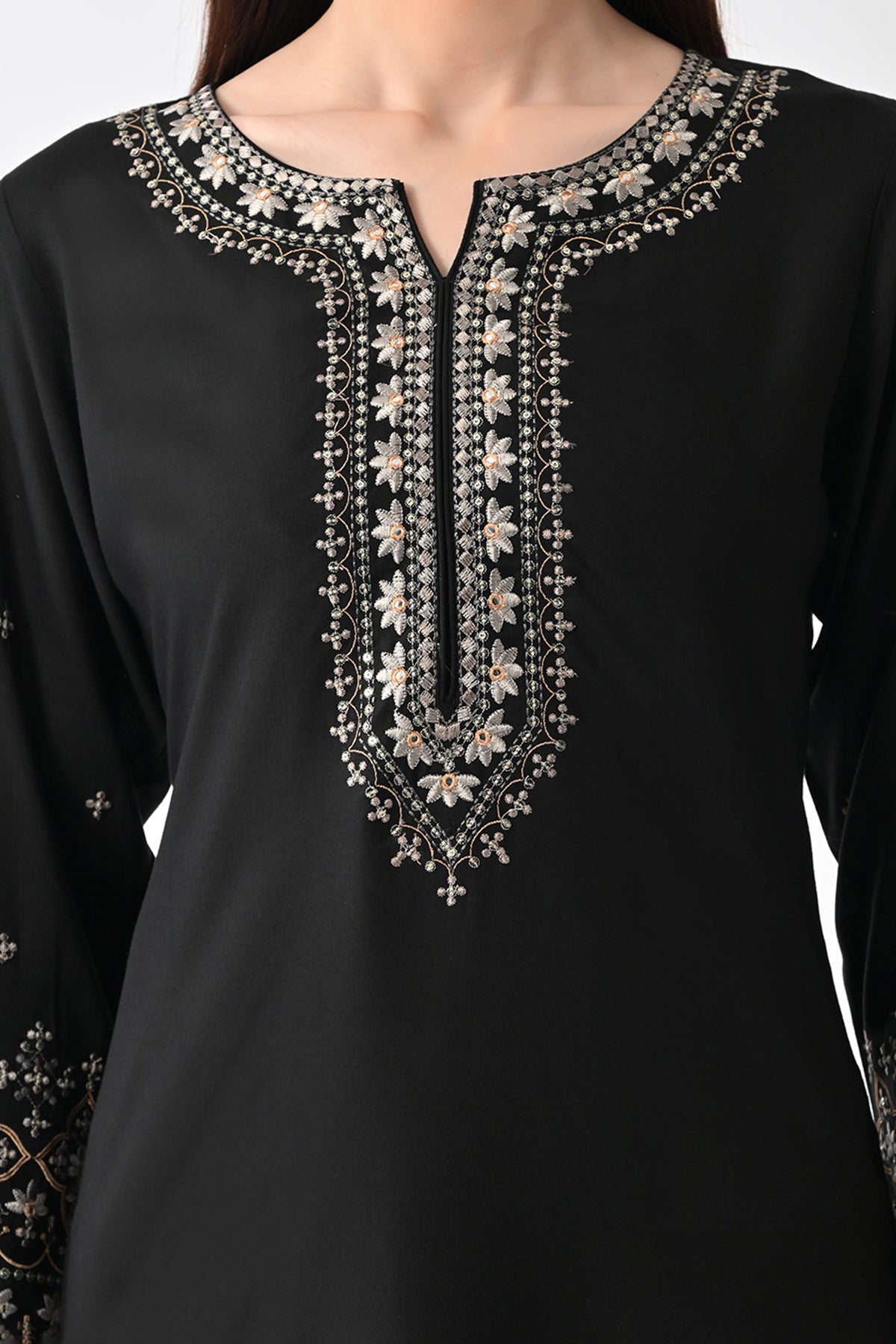 Black Embroidered Kurta 2 Pcs Set