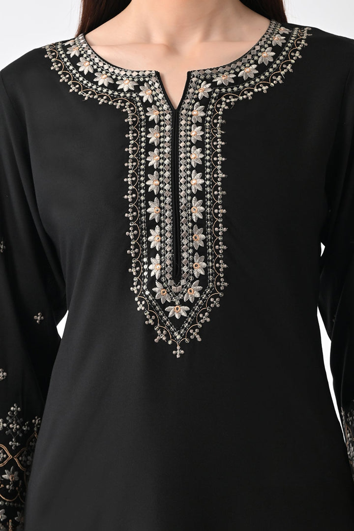 Black Embroidered Kurta Set (2 Piece)