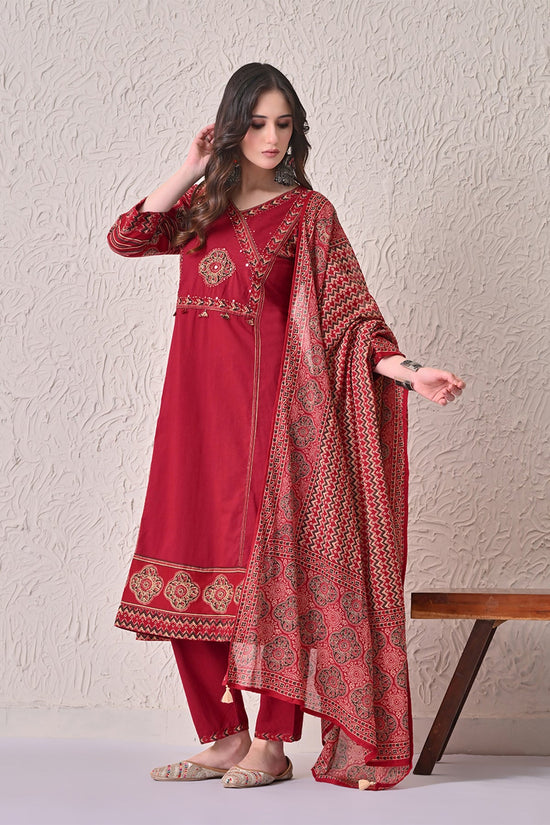 Maroon Self-Design Flared Kurta 3 Pcs Set