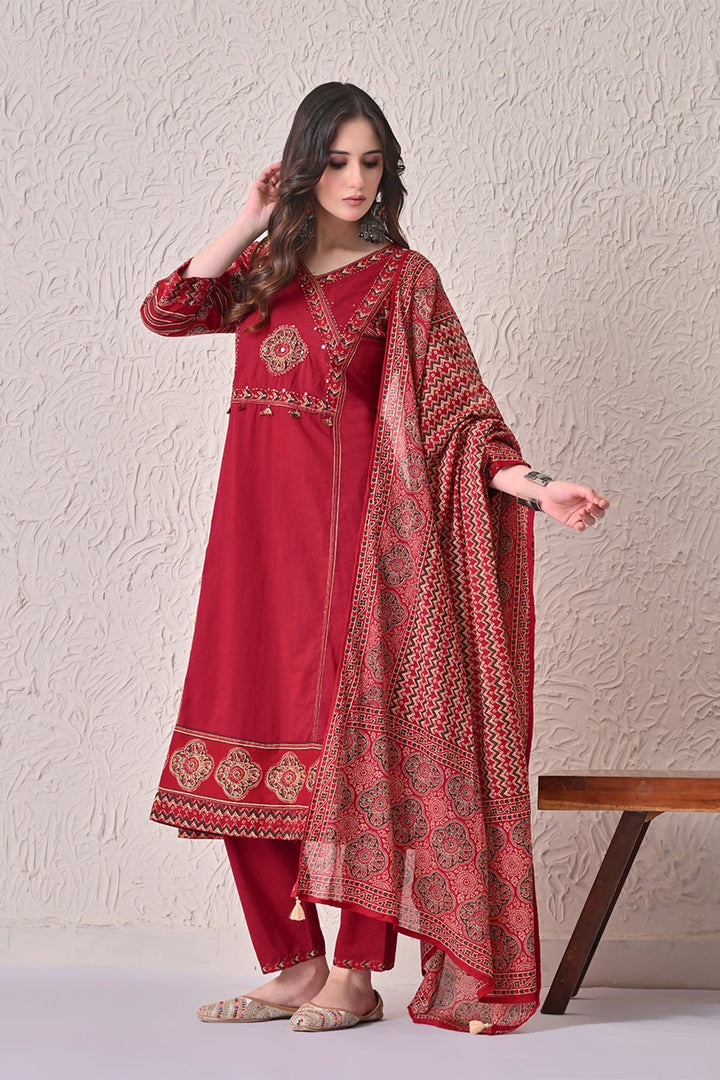 Maroon Self-Design Flared Kurta 3 Pcs Set
