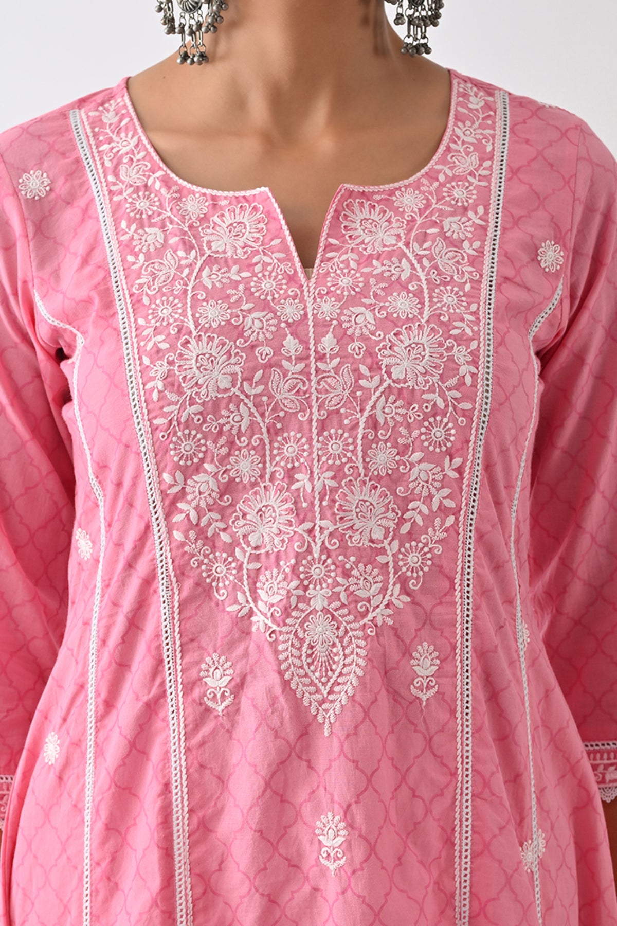 Pink Embroidered Kurta 2 Pcs Set