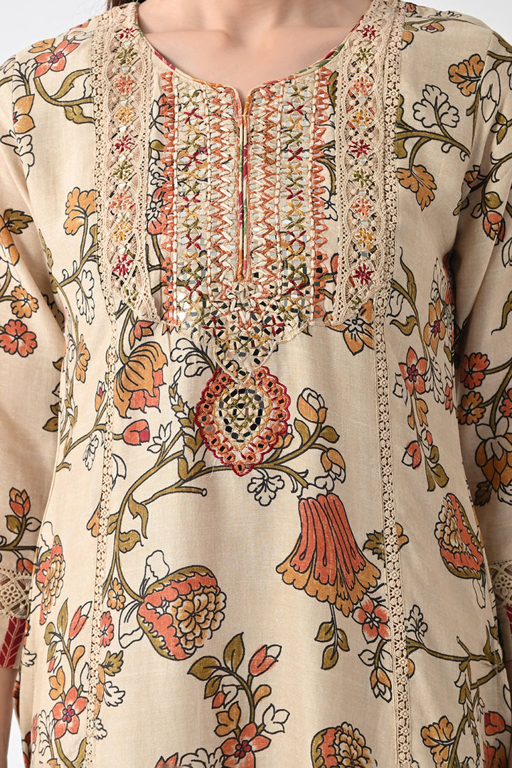 Beige Embellished Kurta Set (3 Piece)