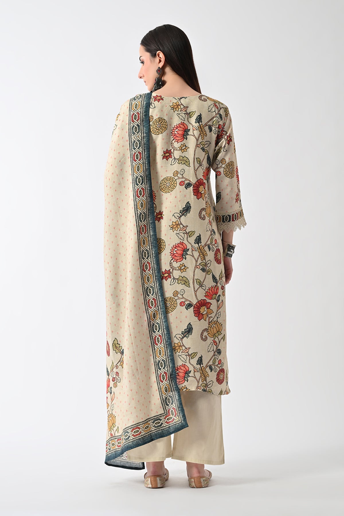 Beige Embellished Kurta Set (3 Piece)