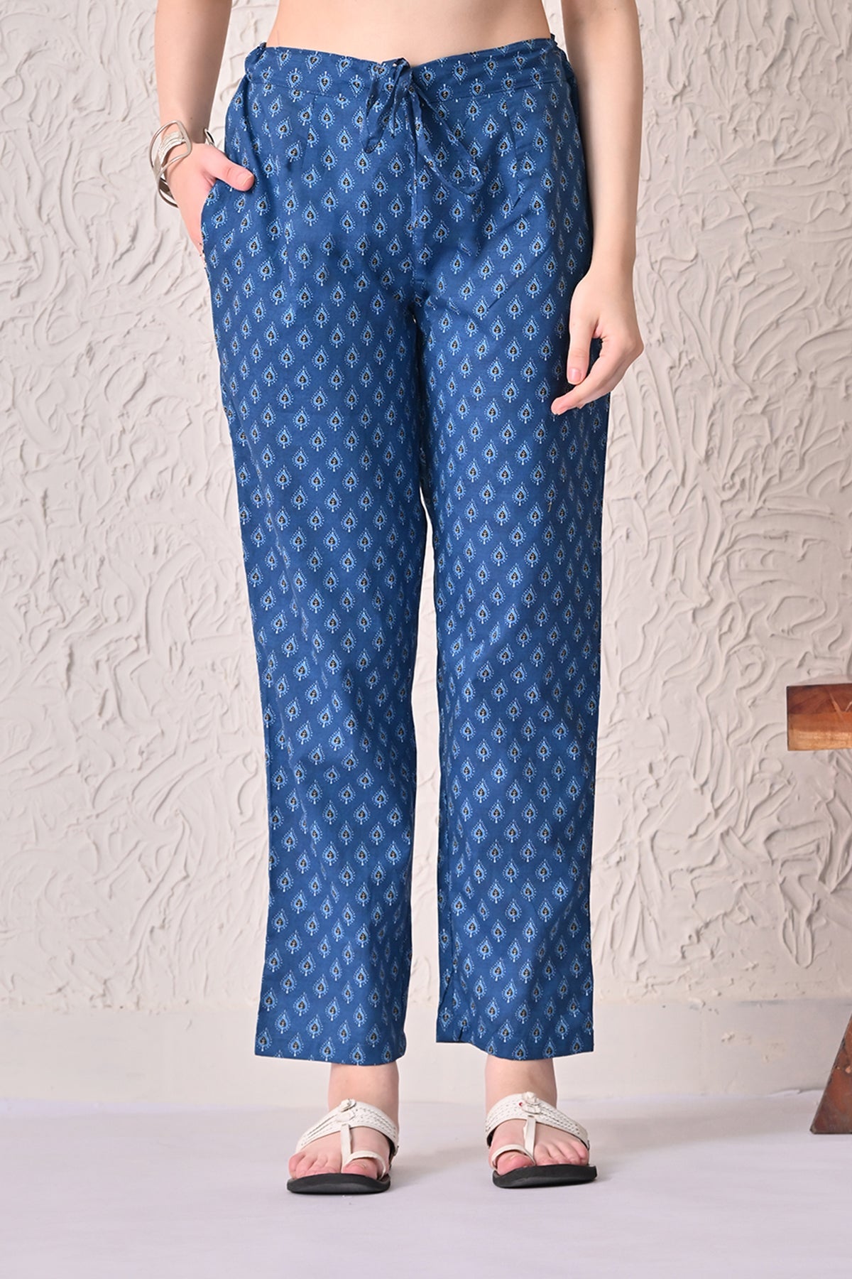 Navy Blue Printed Kurta 3 Pcs Set