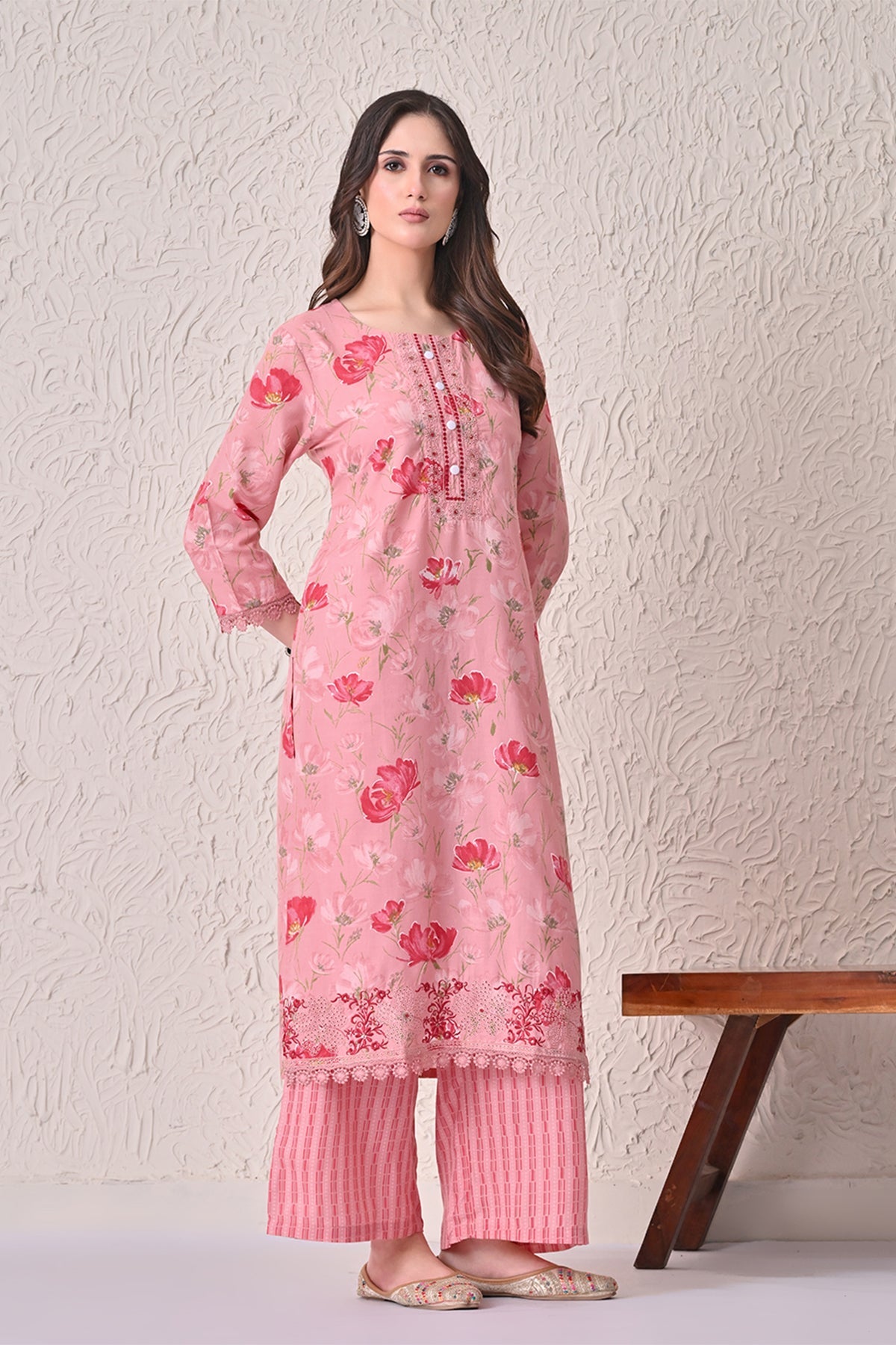 Light Pink Floral Printed Kurta 3 Pcs Set