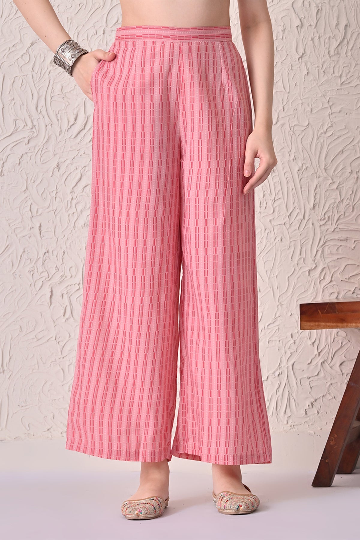 Light Pink Floral Printed Kurta 3 Pcs Set