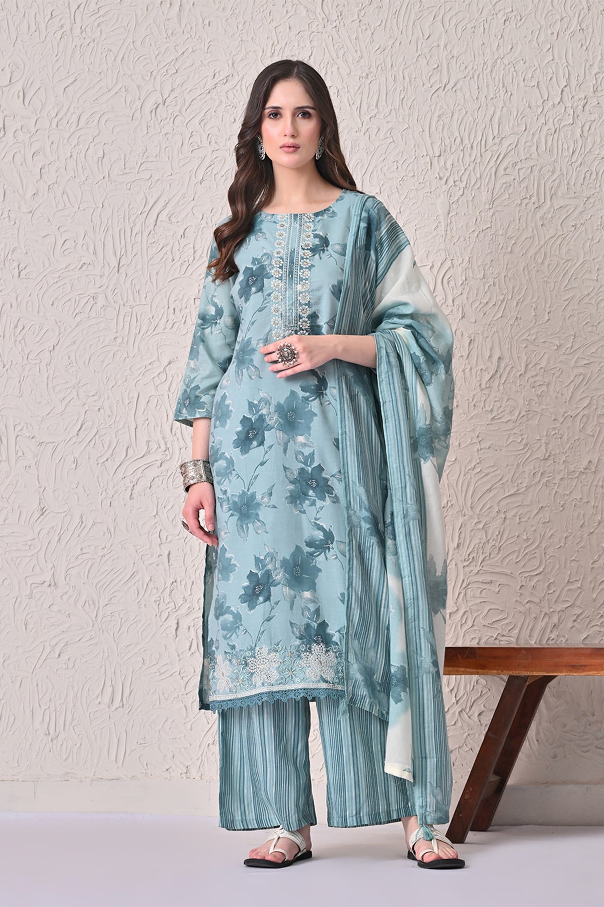 Blue Floral Printed Kurta 3 Pcs Set