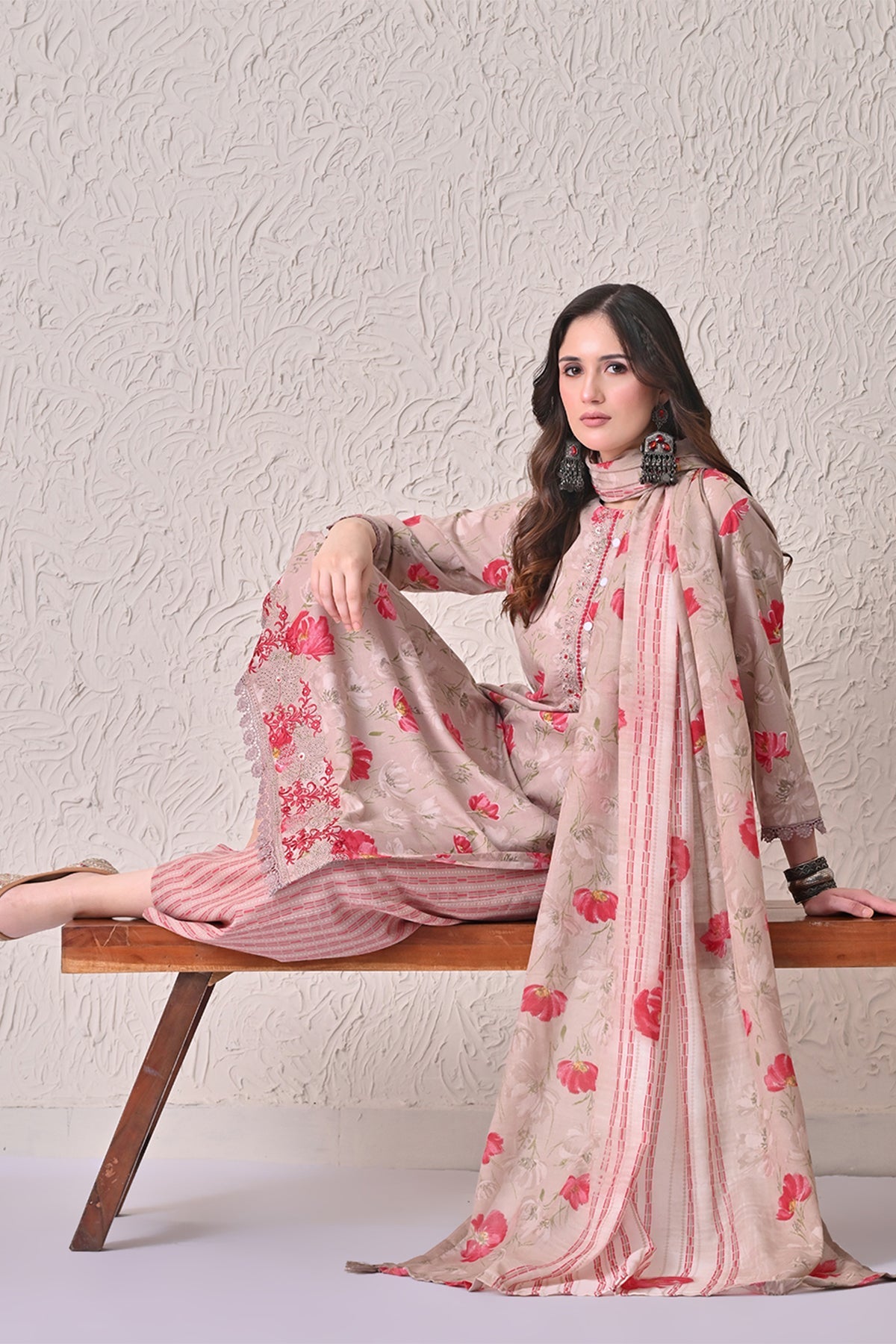 Beige Floral Printed Kurta 3 Pcs Set