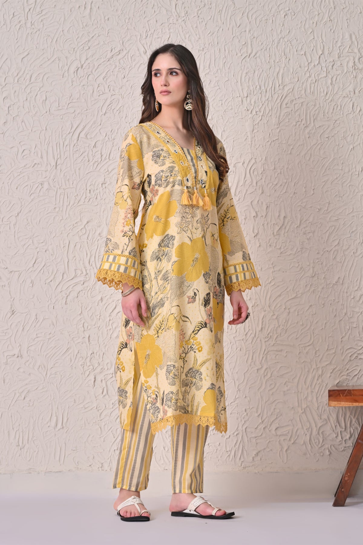 Yellow Floral Printed Kurta 3 Pcs Set