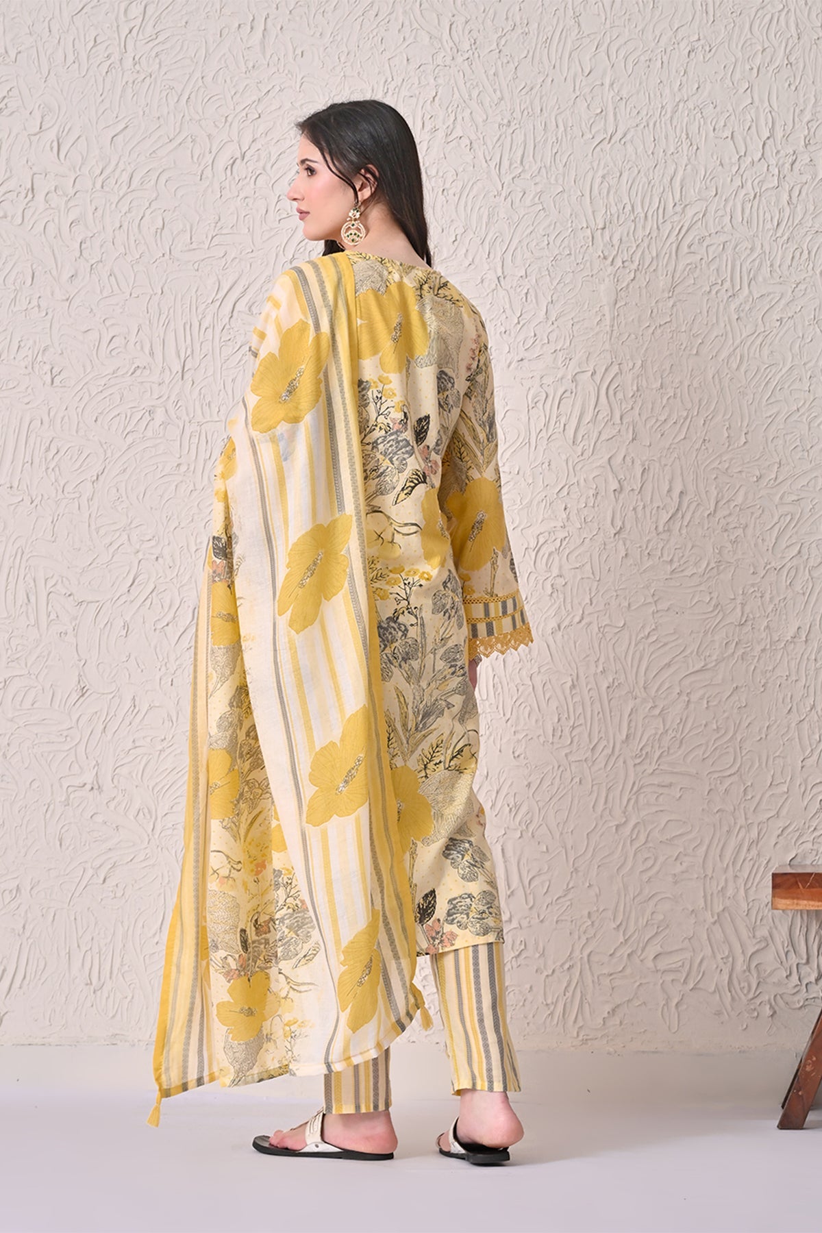 Yellow Floral Printed Kurta 3 Pcs Set