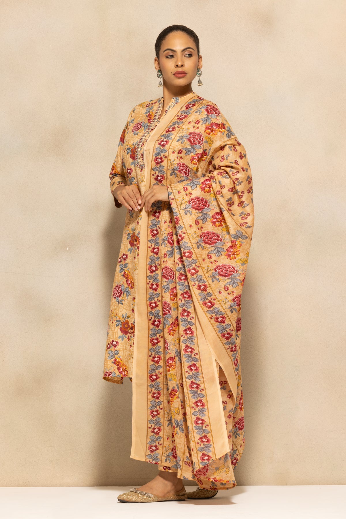 Beige Floral Printed Kurta 3 Pcs Set