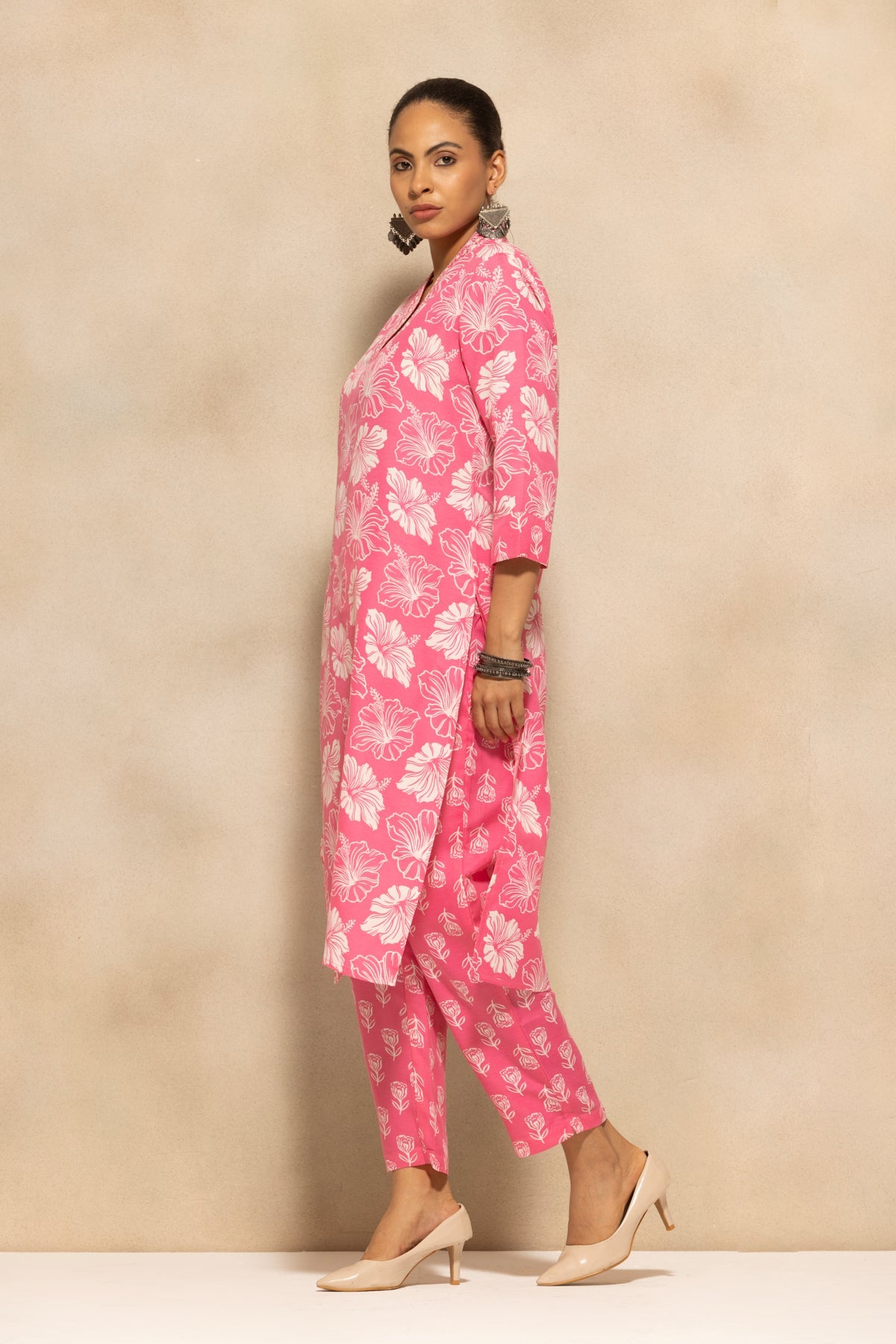 Pink Floral Printed Kurta 3 Pcs Set