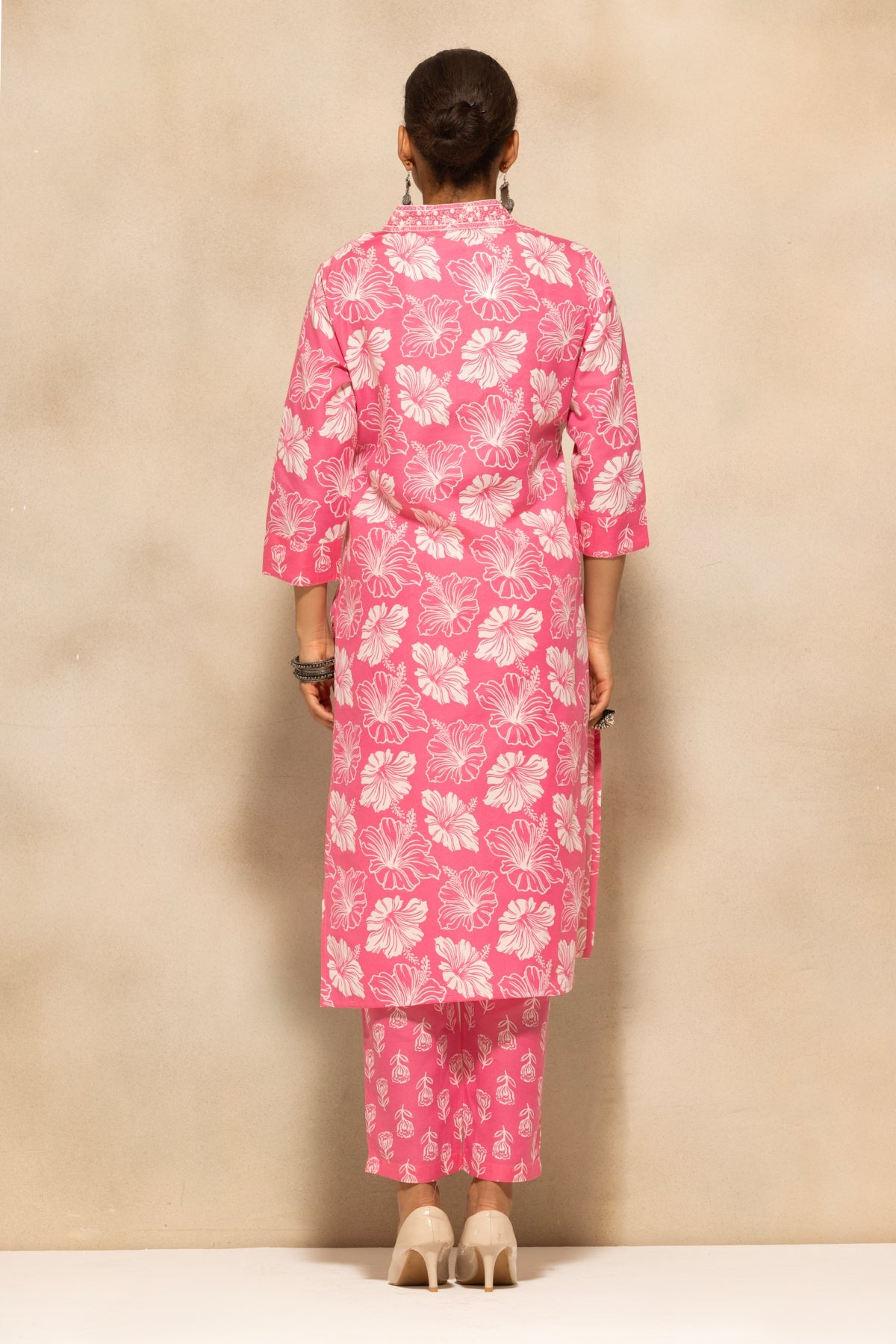 Pink Floral Printed Kurta 3 Pcs Set