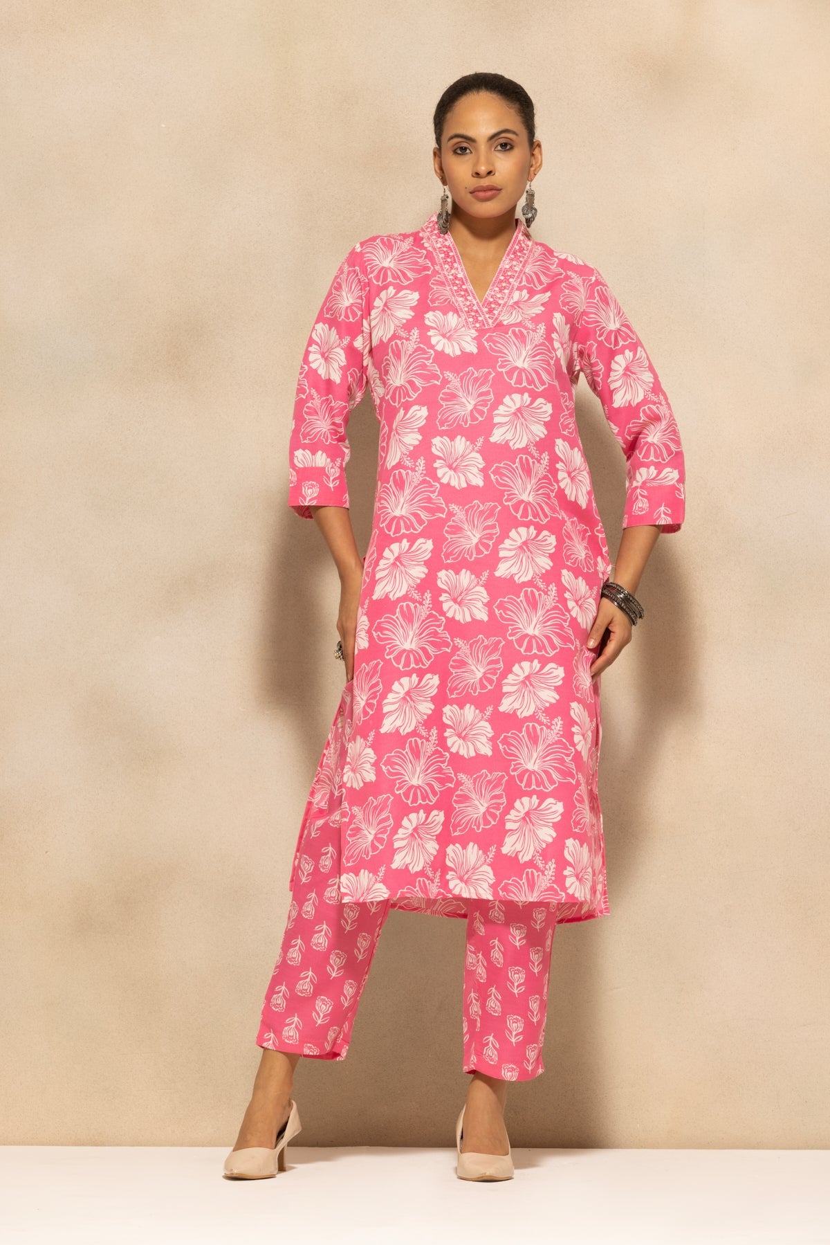 Pink Floral Printed Kurta 3 Pcs Set