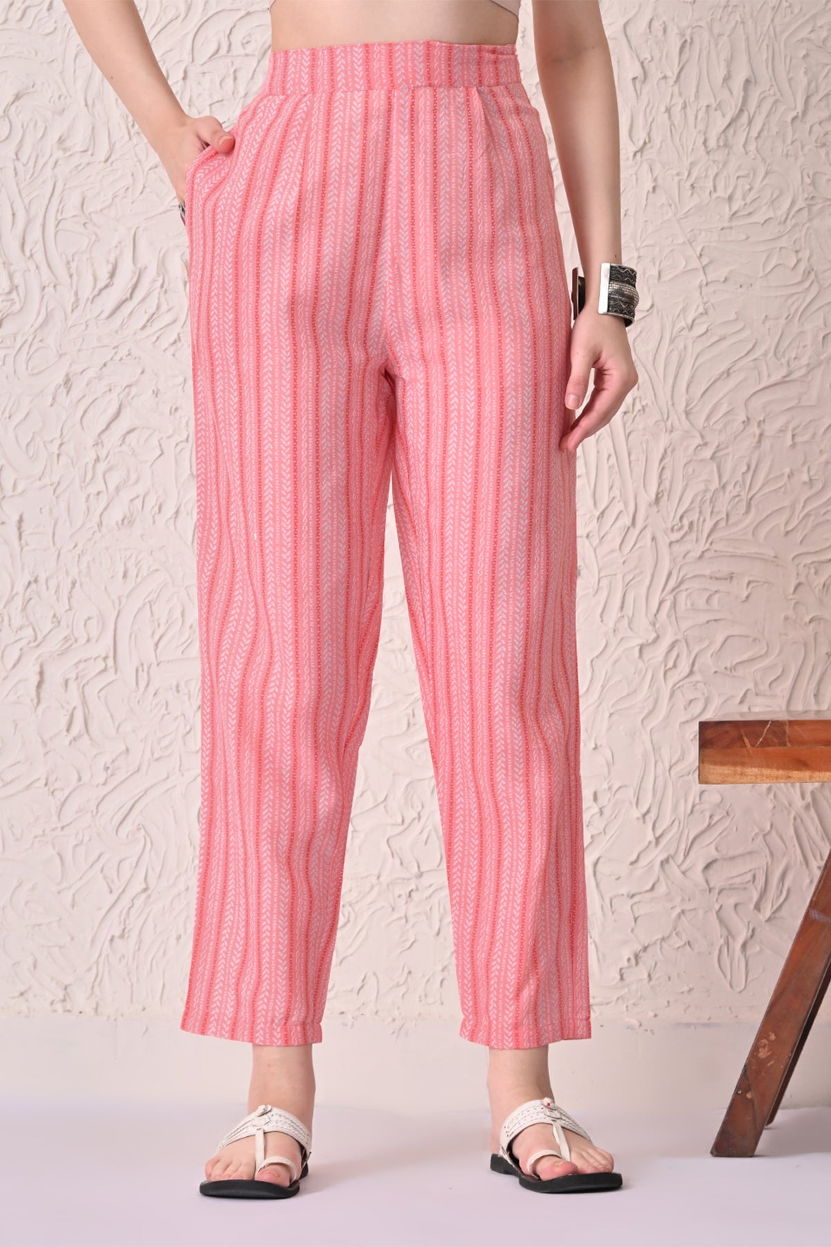 Light Pink Printed Kurta 3 Pcs Set