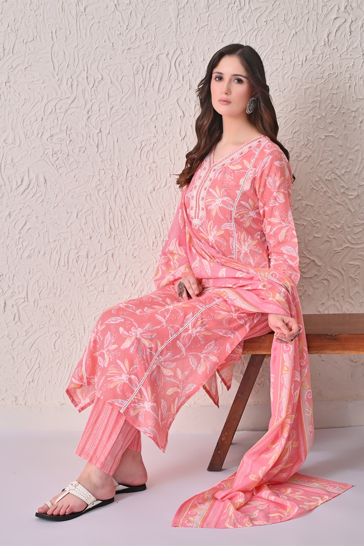 Light Pink Printed Kurta 3 Pcs Set
