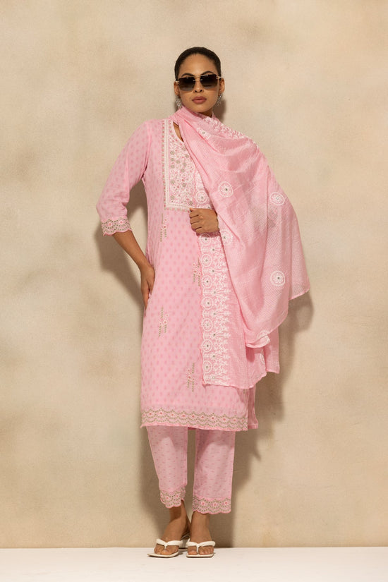 Light Pink Embroidered Kurta 3 Pcs Set