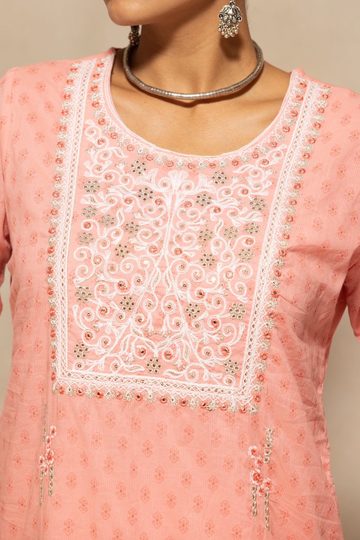 Pink Embroidered Kurta 3 Pcs Set