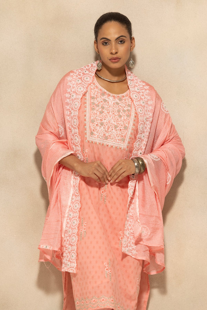 Pink Embroidered Kurta 3 Pcs Set